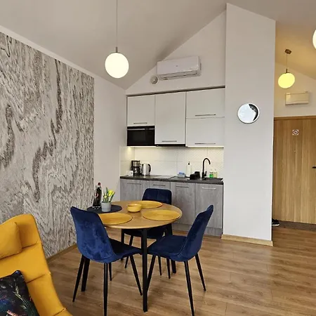 Z Pieknym Widokiem Na Gory Apartment