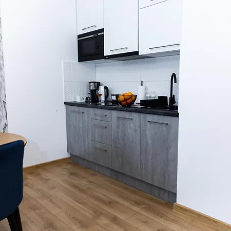 Z Pieknym Widokiem Na Gory