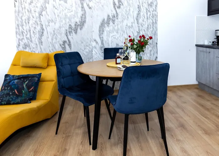 Z Pieknym Widokiem Na Gory